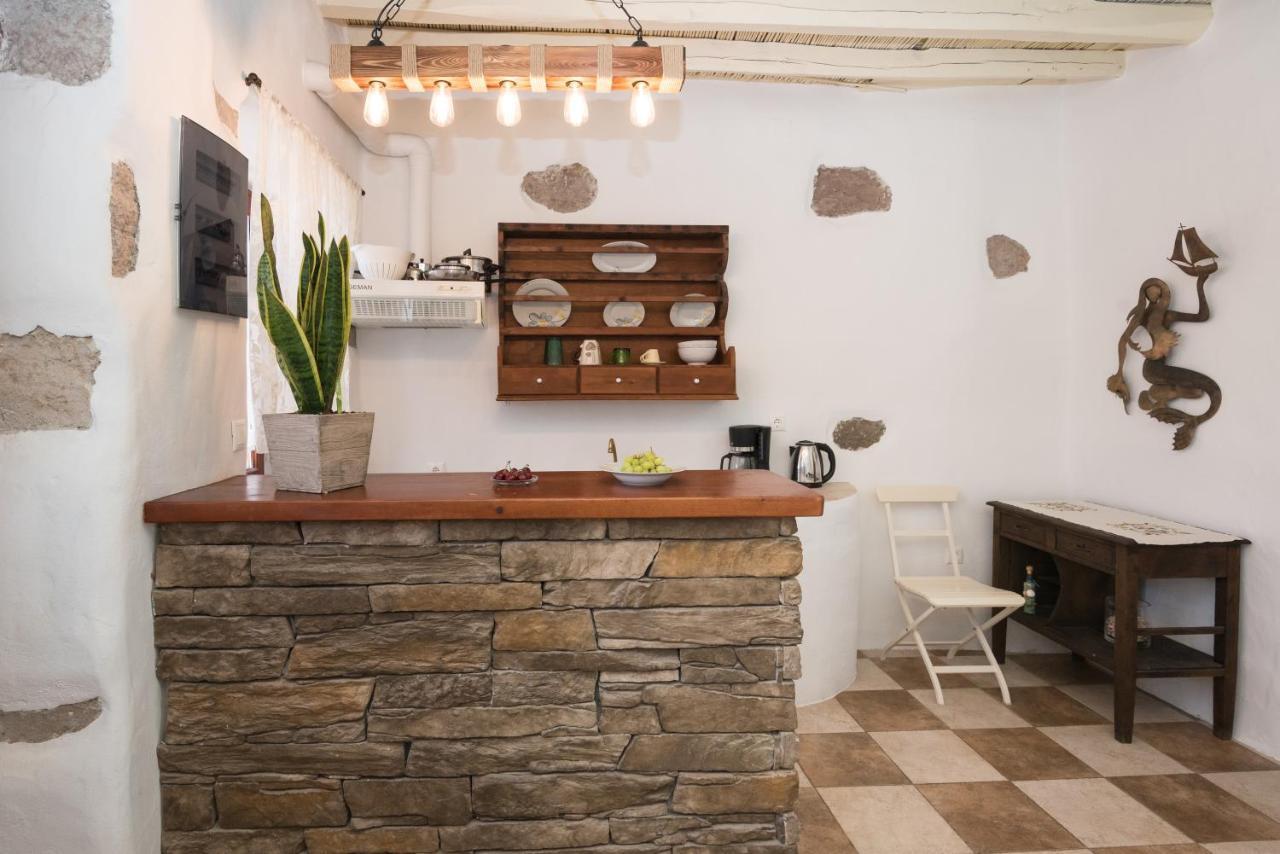 Апартаменты Αlexandra Studio Plaka  Экстерьер фото